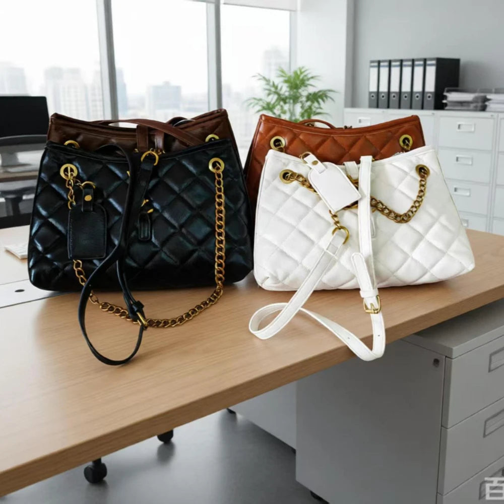 European Style This Year's New High-End Women's Diamond Grid Chain Bag Versatile for Work, Black Single Shoulder Crossbody Bag