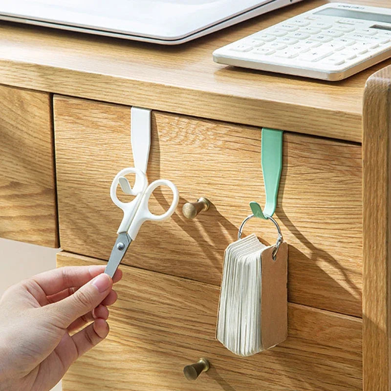Gancho de puerta de gabinete de 4 piezas, colorido, para colgar en la parte trasera de la puerta de la cocina, cajón, mesa de oficina, llavero, gancho de almacenamiento para accesorios de baño y hogar