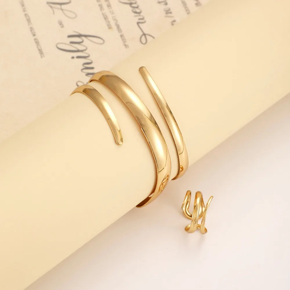 European And American Thick Bracelet And Ring Jewelry Set For Women'S Gold Color Geometric Line Bracelet Ring Combination Set