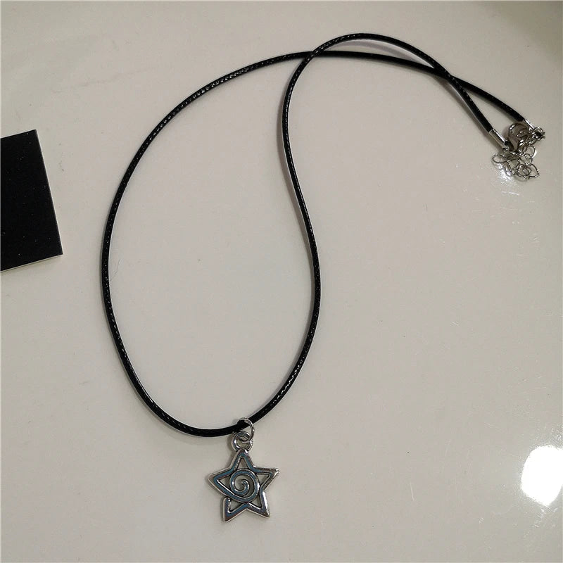 Punk Rock Y2K Black Star Cross Red Heart Pendant Ghost Claw Choker Chain Necklace Men Women'S Goth Vintage Grunge Emo Accessories