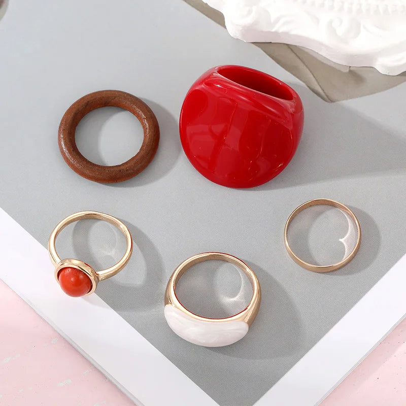 Retro Rings Set For Woman Red Green Resin Gold Color Ring Pink Butterfly Flower Enamel Jewelry Star Snake Geometric Accessories