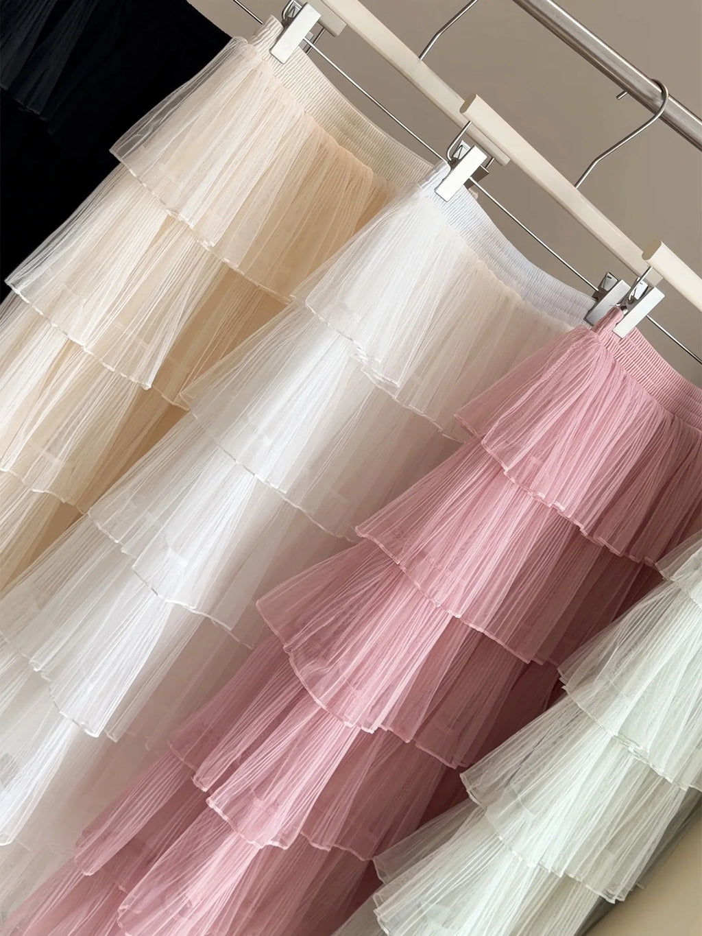 Seoulish Korean Style Layered Mesh Cake Midi Skirt 2026 Spring Women High Waist Elegant Tulle Skirt Female Long Skirts Party