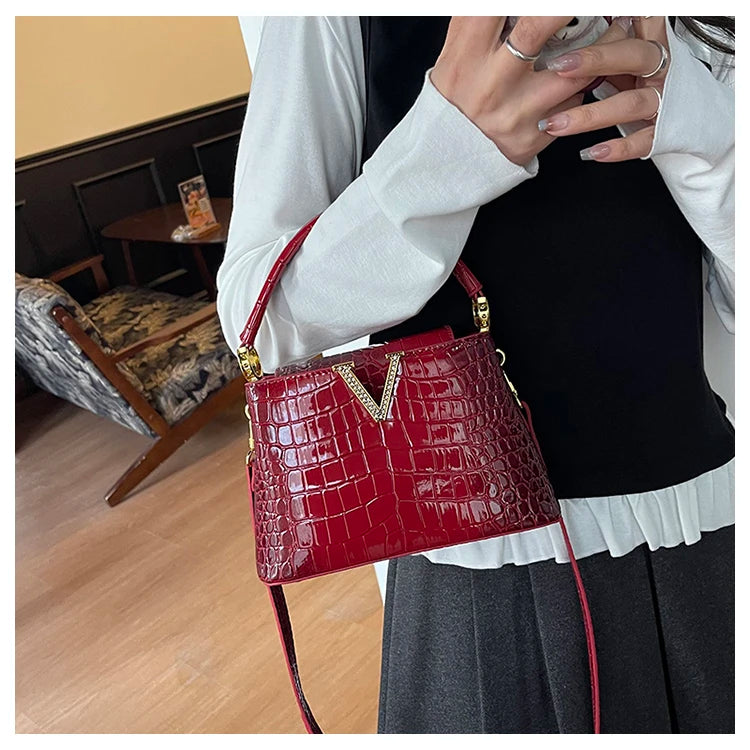 Mom' Bag Luxury Brand Ladies Messenger Bag In Leather - Famous Designer Elegant Tote Bag Popular Classic Design