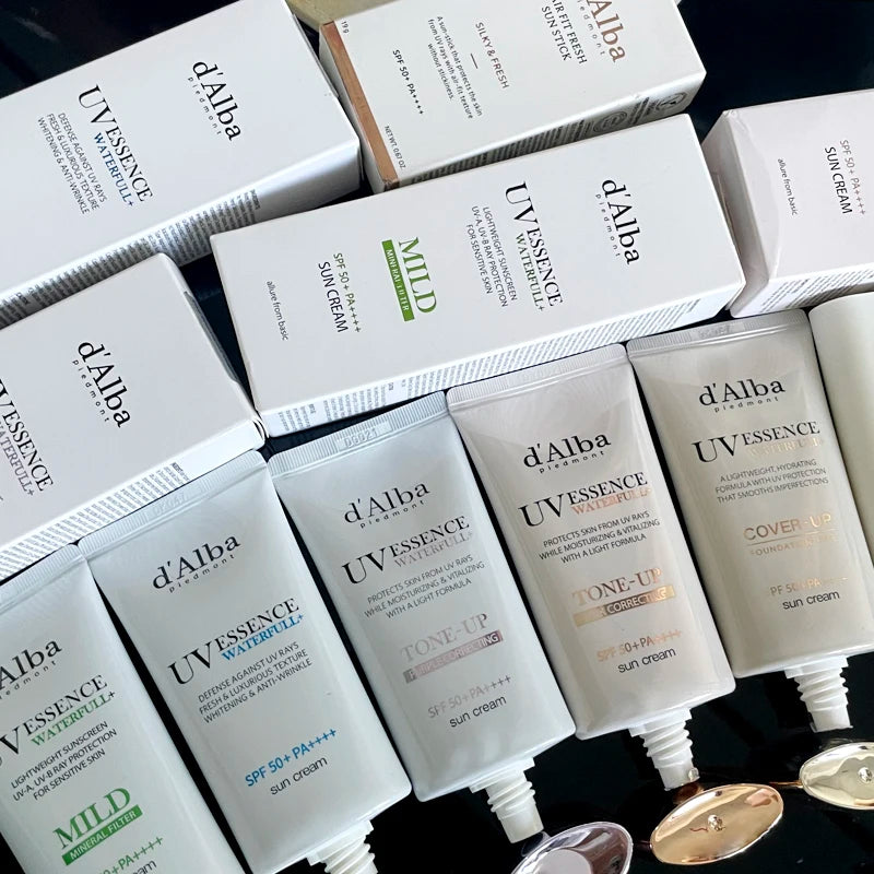 Fashion D‘alba White Truffle Essence Spray Hydrates Moisturizes Relieves Dryness Soothes and Sensitivity Firms Brighten Skincare