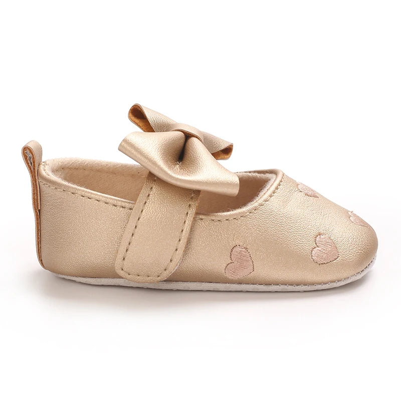 Baby Girl Classic Dress Shoes 0-18M Cute Bow Knot Heart First Walkers Soft Sole Comfortable Newborn Infant