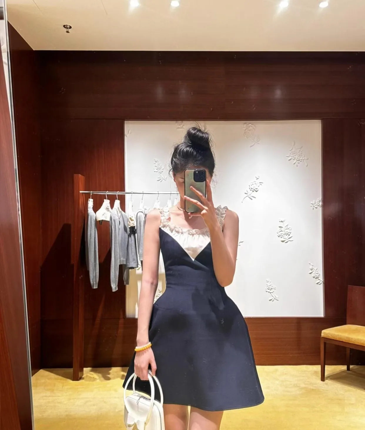 Sweet And Elegant Floral Trim Collar Dress Versatile Splicing Style Casual A-Line Skirt Suitable for All Seasons Shanghai Origin