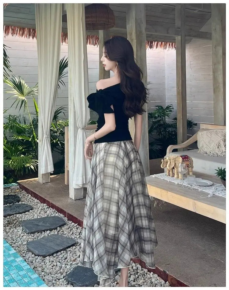 Stylish Black Asymmetrical Shoulder Bared Short Sleeve T-Shirt Women's Summer Waist Cinched Belted Slimming Top Korean Style