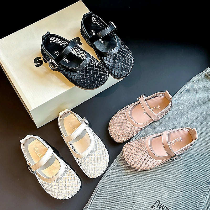Children's Perforated Mesh Slip-on Shoes New Beige Breathable Boys' Girls' Leather Shoes Pink Soft Anti-slip Kids Baby Sandals