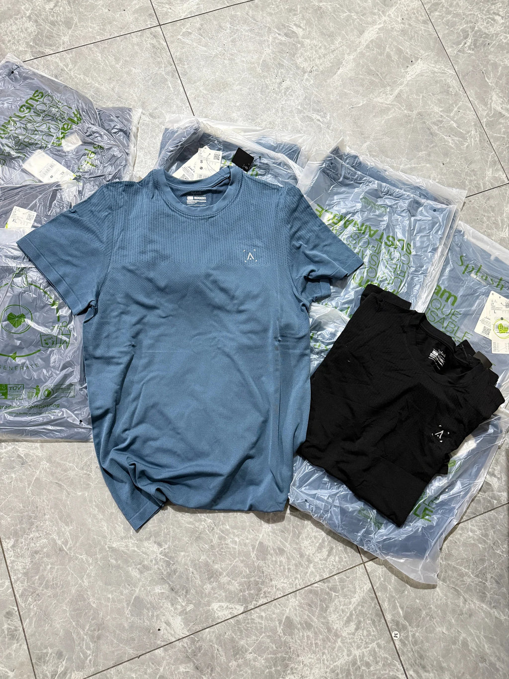 Outdoor Sports Men's T-Shirt Quick Dry Anti-Sweat Reflective Laser Perforated Short Sleeve Ultra Light Breathable Comfortable
