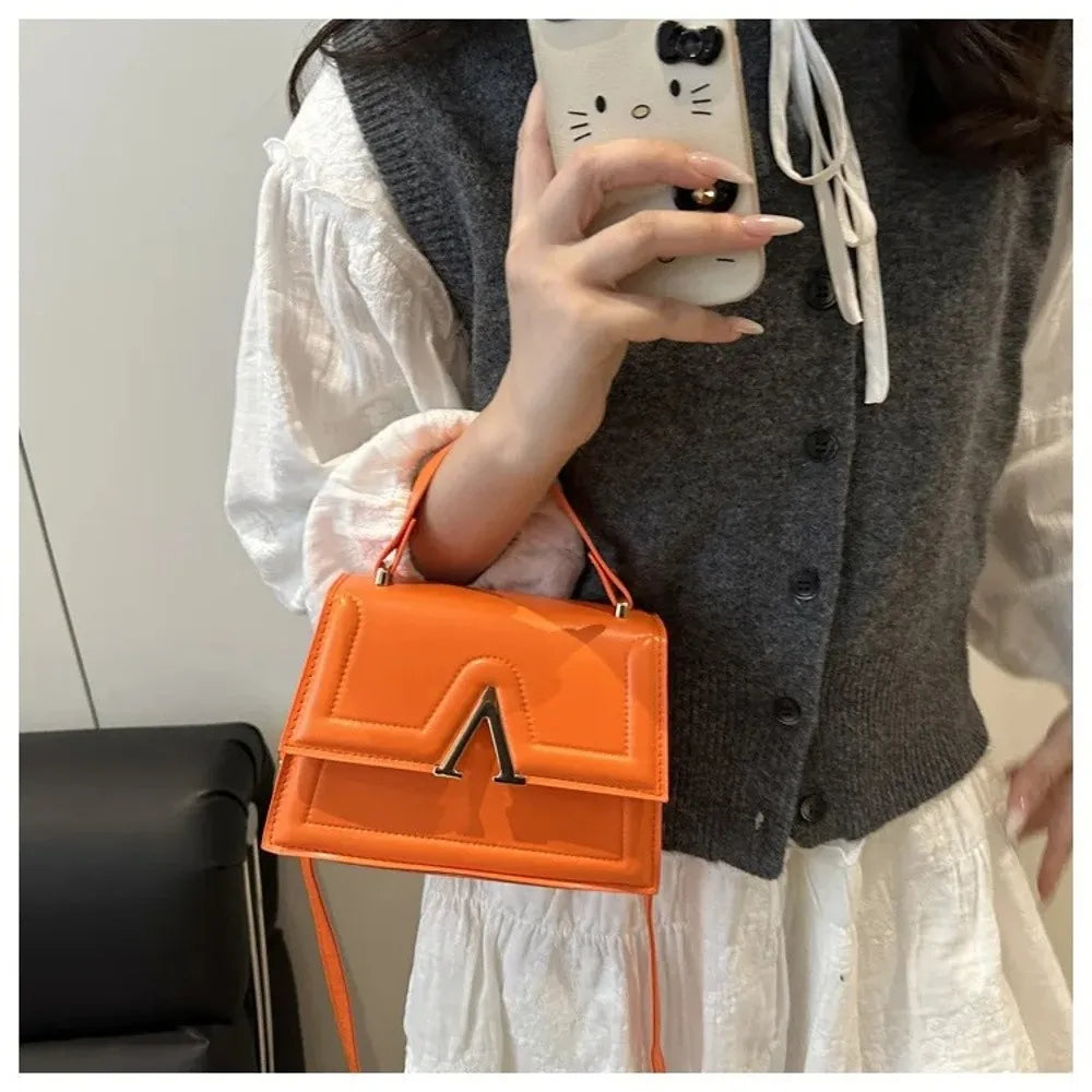 Casual Retro Shoulder Bag Candy Color Large Capacity Crossbody Bag PU Material Street Trend Ladies Handbag