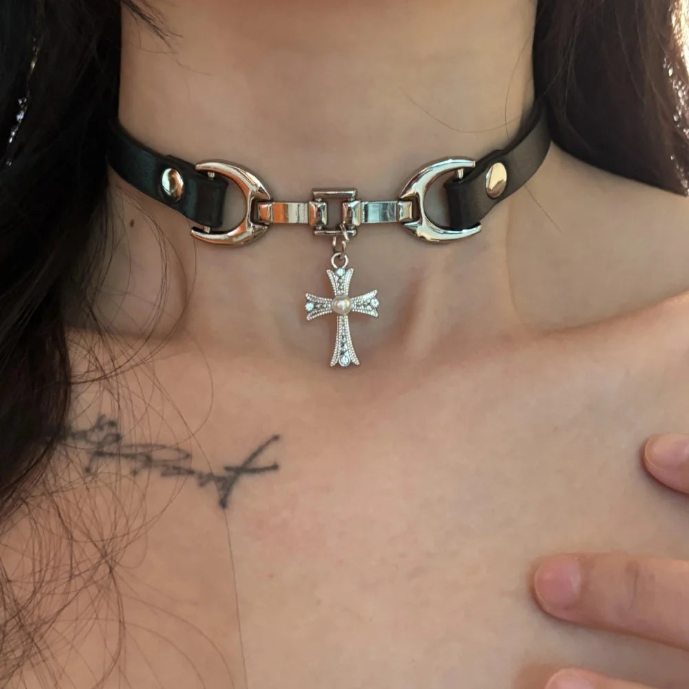 Y2K Charm Pu Leather Sexy Choker Vintage Necklaces For Women'S Spice Girls Goth Jewelry Accessories