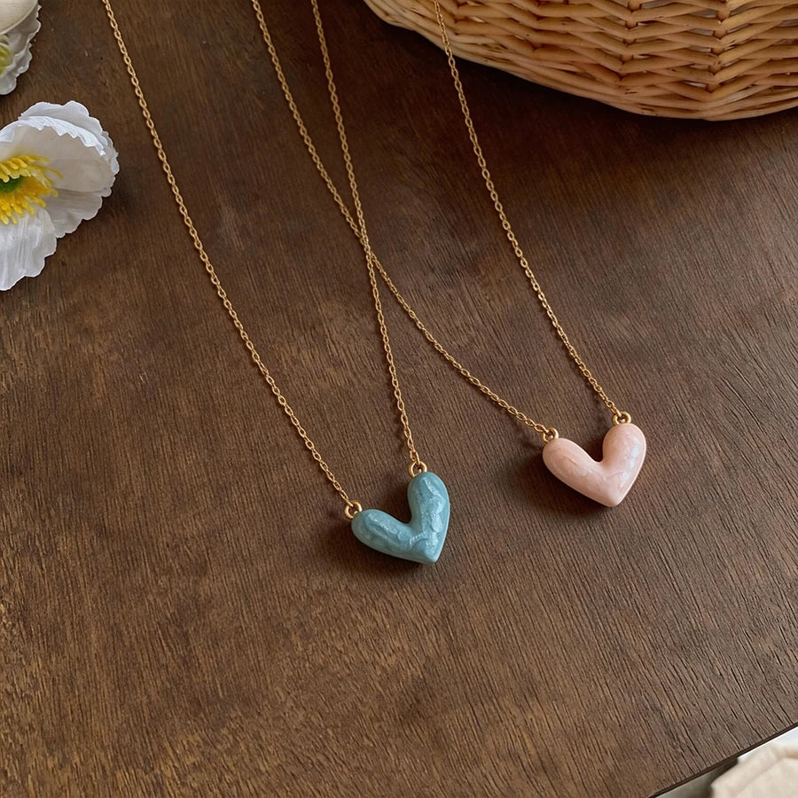 Electroplated Oil Drop Love Pendant Simple and Fashionable Necklace Light Luxury Elegant and High-End Necklace