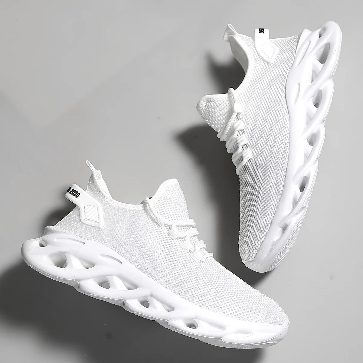Men's Breathable Lightweight Casual Sneakers