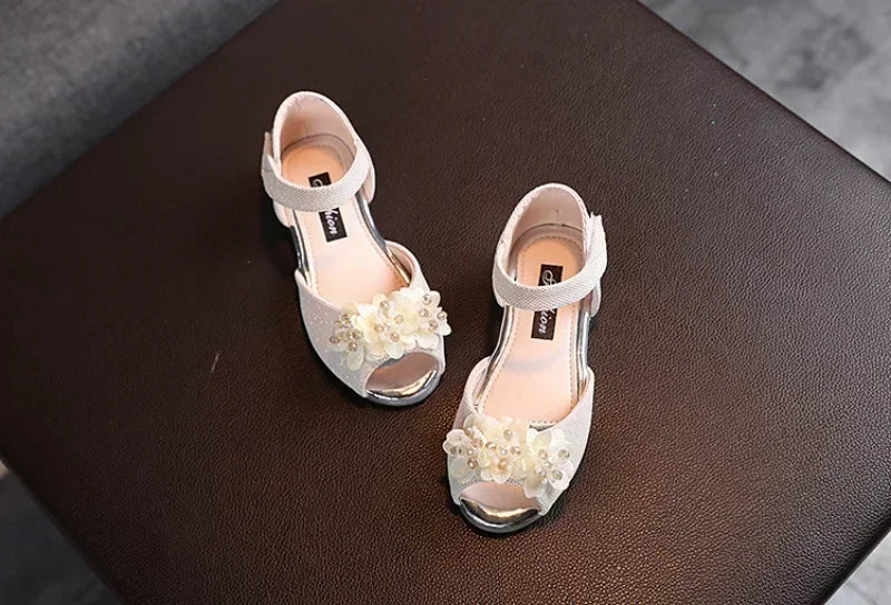 Summer New Style Children's Sandals Girls Fashion Rhinestone Flower Princess Shoes Little Girls Soft Soled Dance Shoes Girls