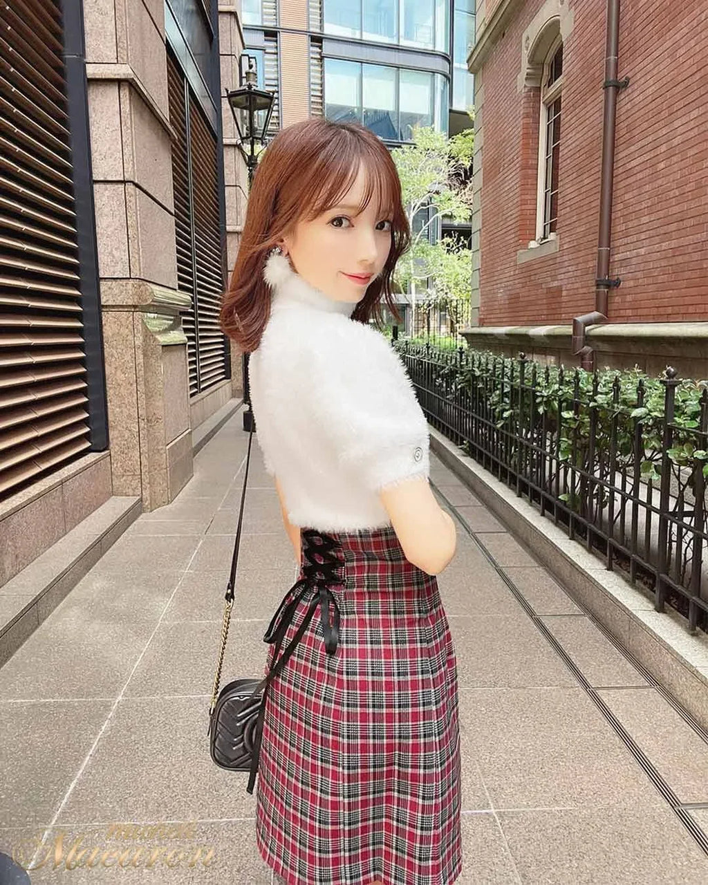 Japanese Lolita Black Skirts Women 2023 Spring Autumn New Radian Waistline Slim Short Pleated Skirt Female Mini Skirt Culottes
