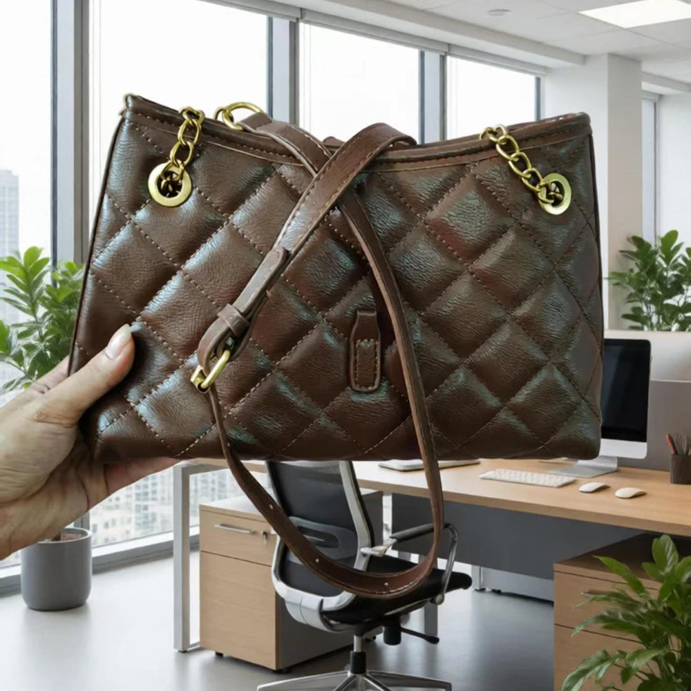 European Style This Year's New High-End Women's Diamond Grid Chain Bag Versatile for Work, Black Single Shoulder Crossbody Bag