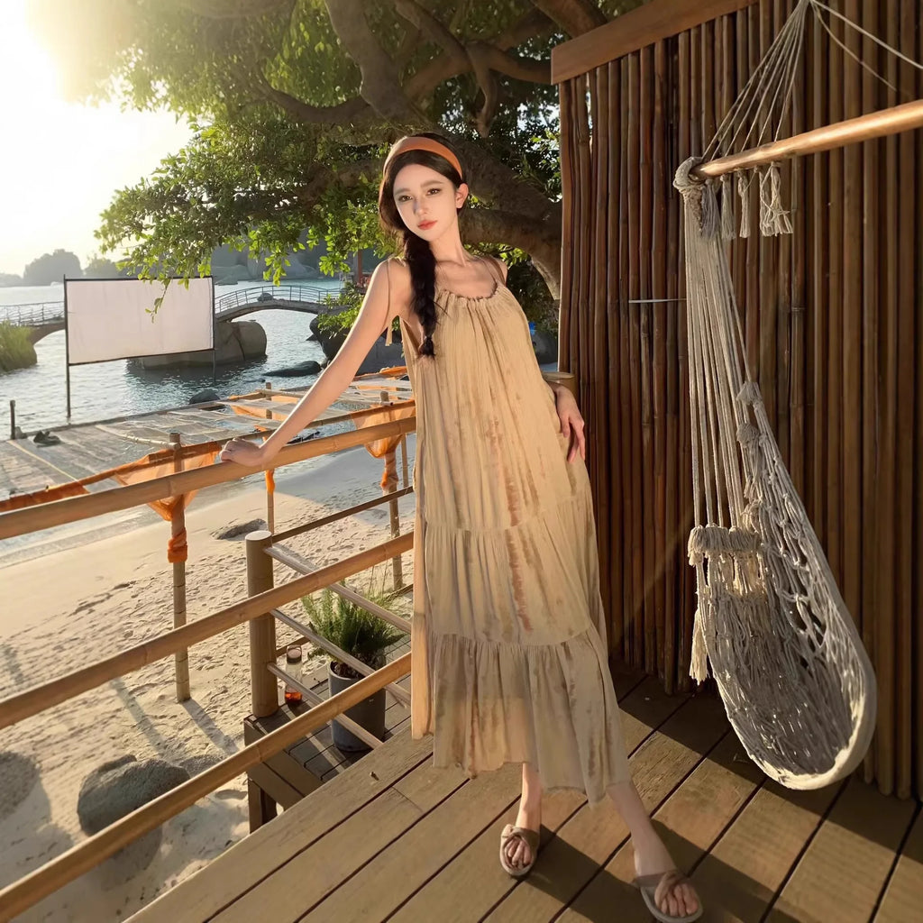 Summer Breeze New Style Folded Hem Strap Dress French Vacation Cool Neck Hanging Skirt Long A-Line Gown round Neck Sleeveless