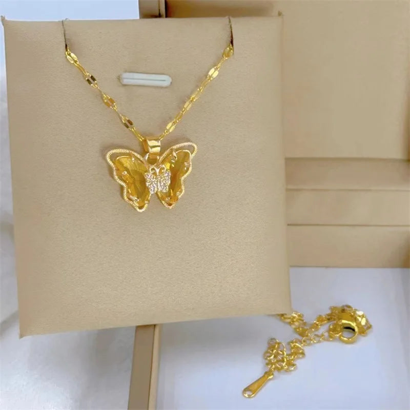 Fashionable European and American Micro-inlaid Cute Butterfly Necklace Classic Retro Light Luxury Stainless Steel Clavicle Chain