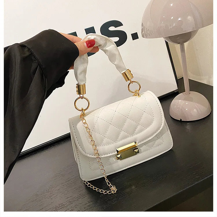Elegant Women Quilted Top Handle Bags with Gold Chain Strap Ruched Handbag Fashion Lock Crossbody Bag Chic Mini Shoulder Purse