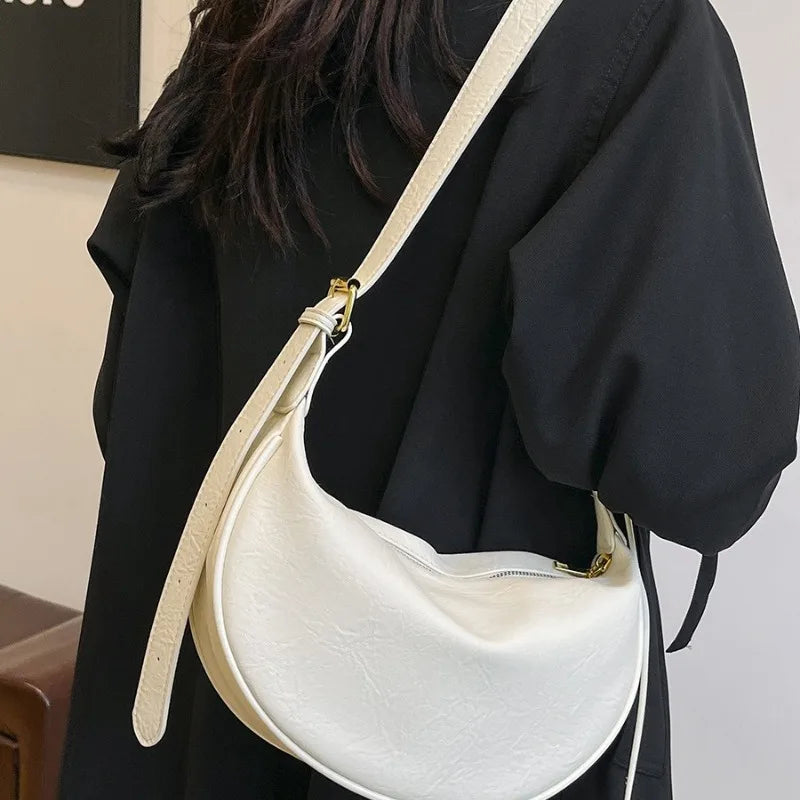 Women Vintage Soft Leather Dumpling Bag Fashion Adjustable Strap Crossbody Bag Large Capacity Crescent Shoulder Purse for Daily