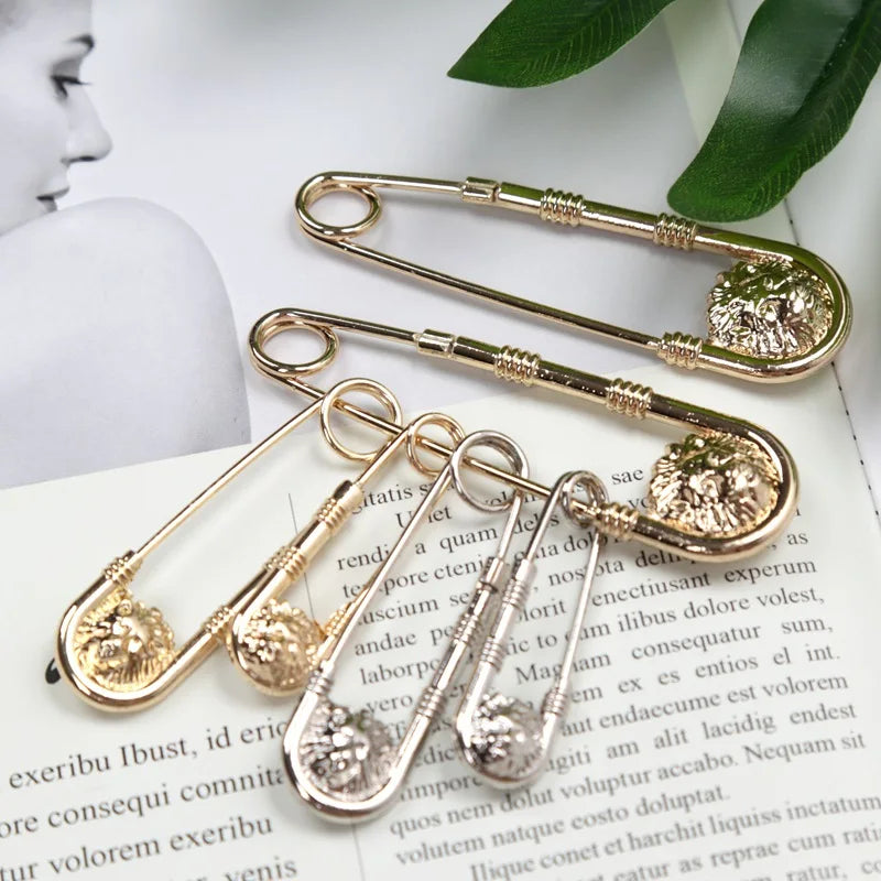 New Retro Style Brooch Pin Fashion Diy Safety Pins Women'S Waist Closing Artifact Men Suit Jacket Decoration Anime Jewelry