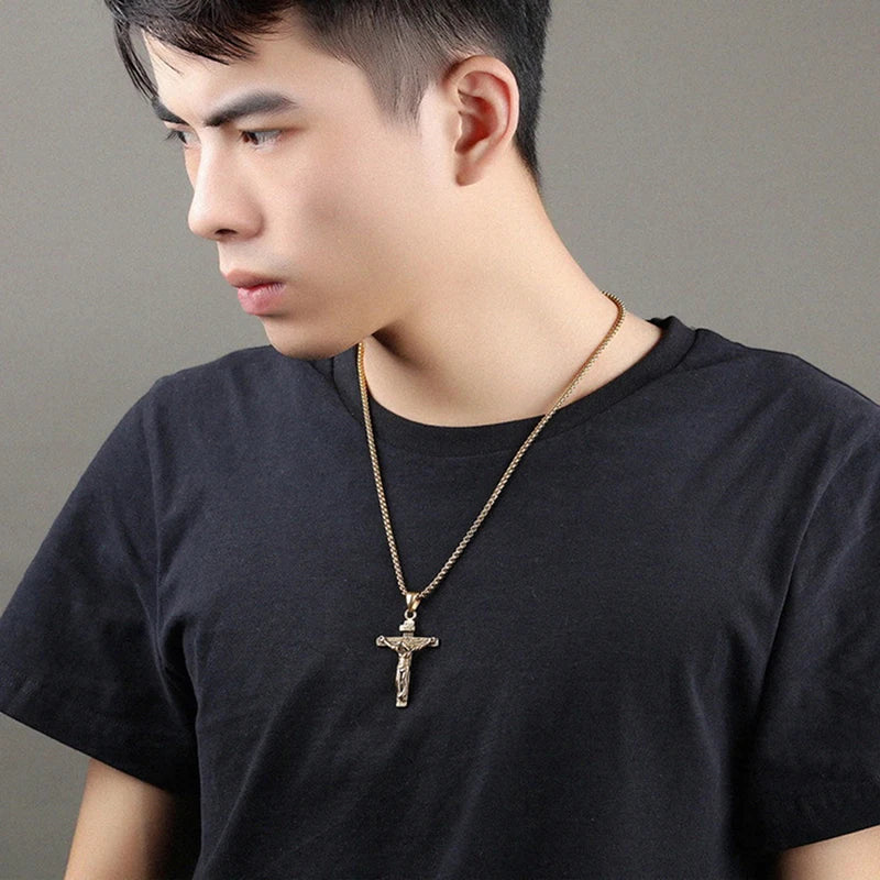 Creative Christian Jesus Cross Necklace Trendy Personalized Stainless Steel Necklace Religious Cross Pendant Jewelry Prayer