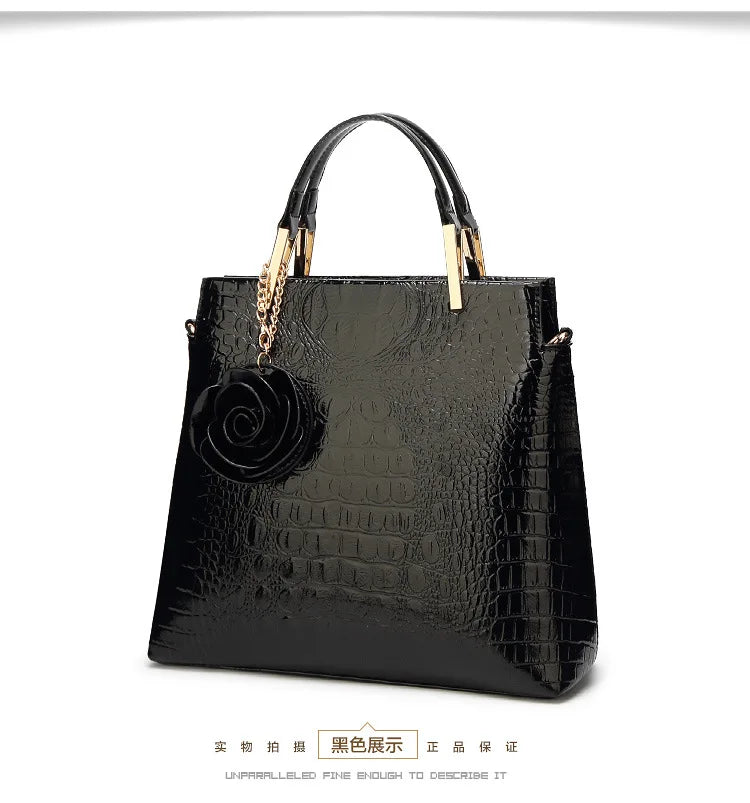 2025 New Patent Leather Women's Bag Striped Handbag Women's Crossbody Shoulder Bag Shell Bag Large Capacity Outdoor Travel