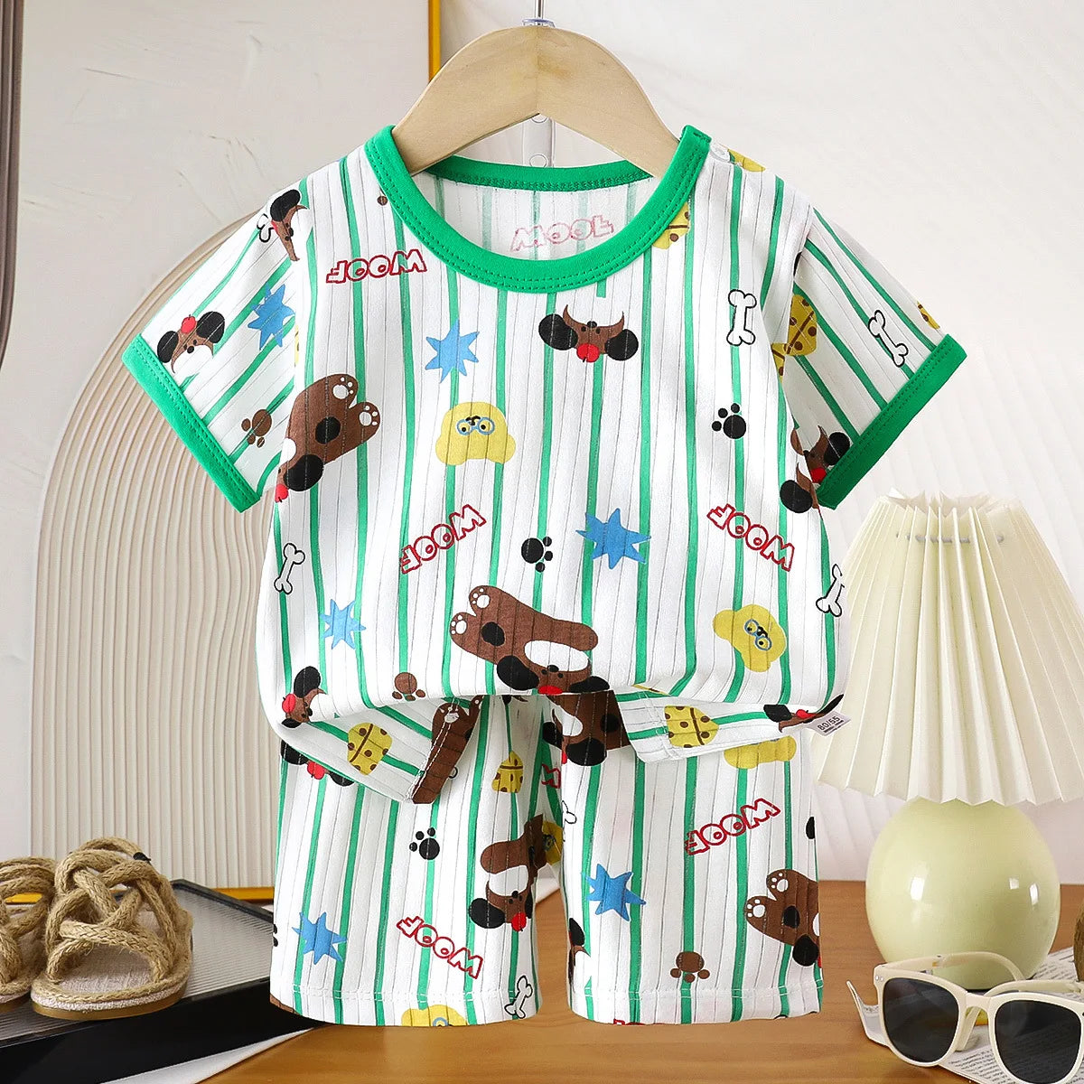 Children's 2-Piece Summer T-Shirt and Shorts Set - Animal Print
