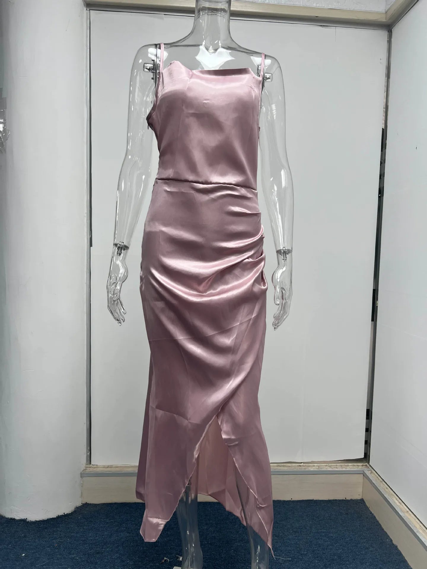 Women's Spring New Strap Women's Dress, European and American High End Sexy Spicy Girl, Low Cut Satin Split Back