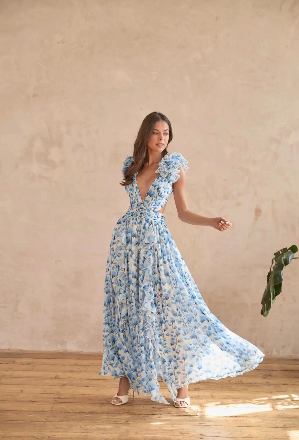 Floral Dress Women Spring Summer Deep V Neck Ruffle Hem Hollow Out Backless Maxi Dresses Bohemian Beach Sundress Outfit
