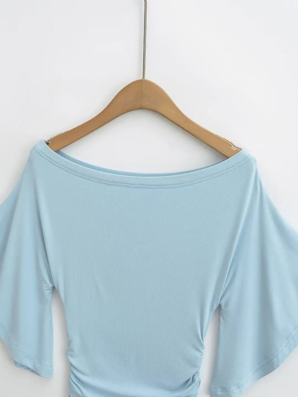 Korean style Women Summer Sexy Bat Sleeve Slash Neck Off Shoulder T-shirt Cinching Waist Solid Slim Top