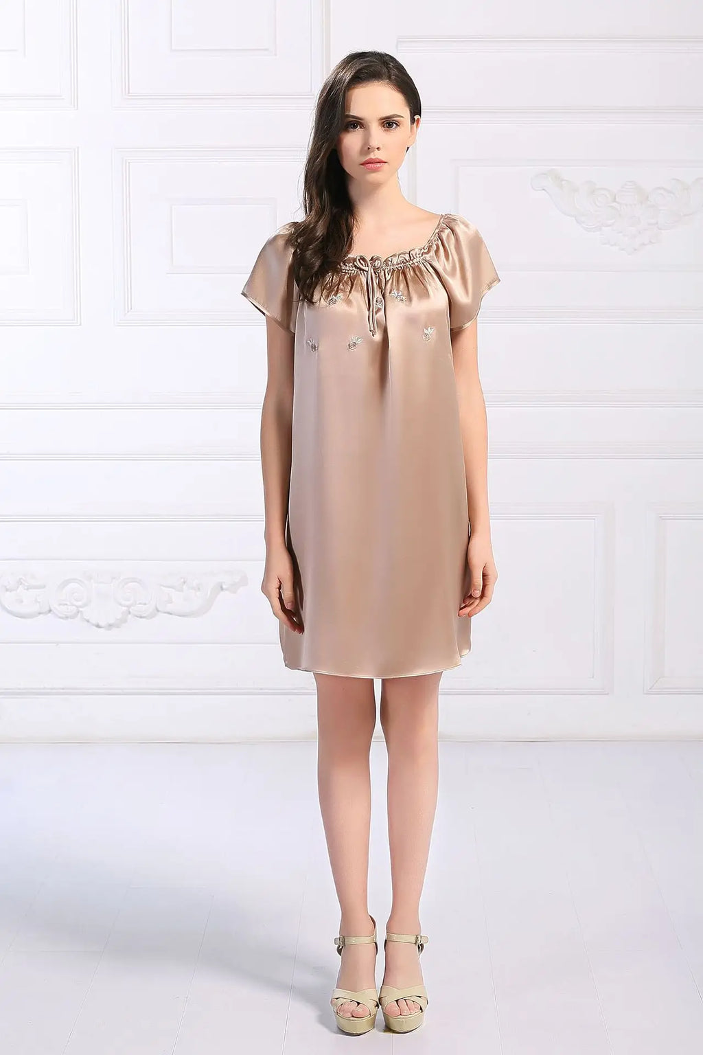 Women's 100% Mulberry Silk Sleep Dress Short Sleeve Summer Spring New Arrival Loose Solid Color Embroidered Doll Sleepwear