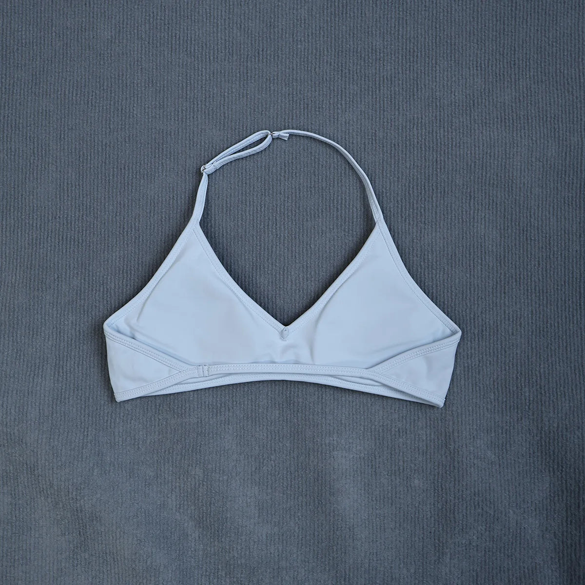 Women's Summer Halter Neck Padded Sports Yoga Bra Shock Absorption Support Backless Crop Top for Outdoor Running And Gym