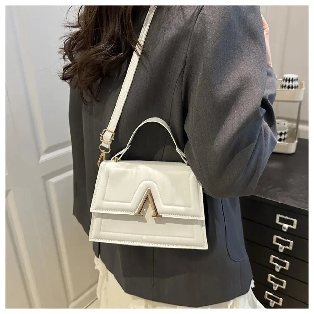 Casual Retro Shoulder Bag Candy Color Large Capacity Crossbody Bag PU Material Street Trend Ladies Handbag