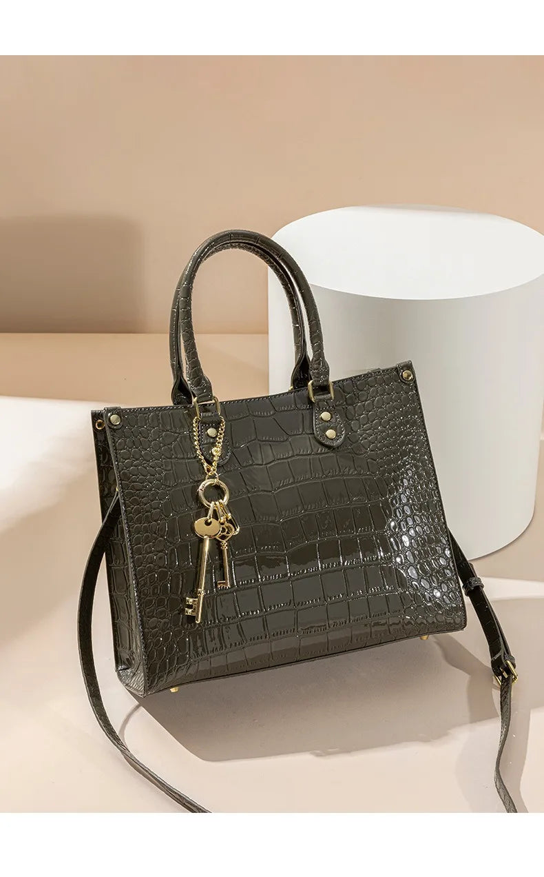 Shiny Crocodile Pattern Top-Handle Bag Women Glossy Patent Crossbody Shoulder Bag Elegant Tote Satchel with Key Pendant
