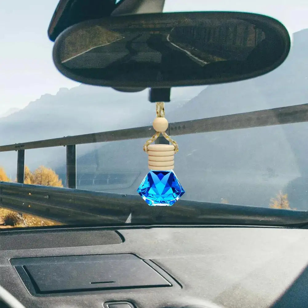 Car Hanging Perfume Bottle Glass Essential Oil Diffuser Refillable Air Freshener Wooden Cap Auto Decoration