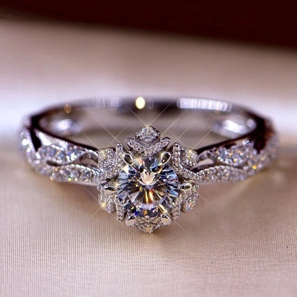 Exquisite Silver Color Engagement Ring For Women With White Zircon Stones Elegant Bridal Jewelry For Anniversary