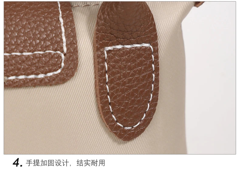 Fashionable and trendy one-shoulder bag, retro crossbody bag, simple and elegant small square bag for women.