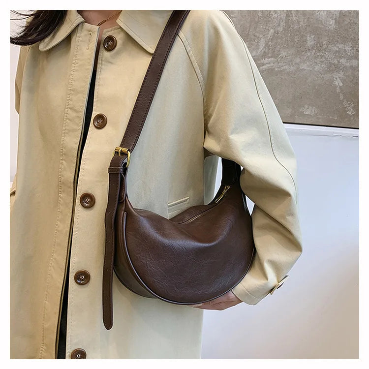 Women Vintage Soft Leather Dumpling Bag Fashion Adjustable Strap Crossbody Bag Large Capacity Crescent Shoulder Purse for Daily