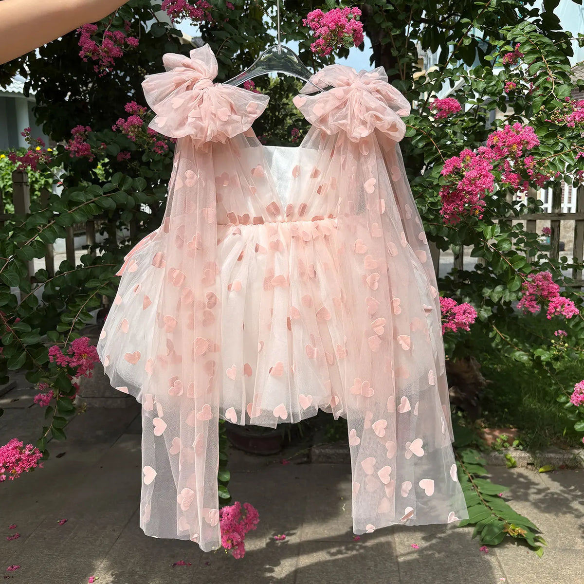 Dreamy Vow D059 Charming V-Neck Long Sleeves Bowed Heart Pattern Tulle Baby Flower Girl Dresses Wedding Evening Prom Ball Gown
