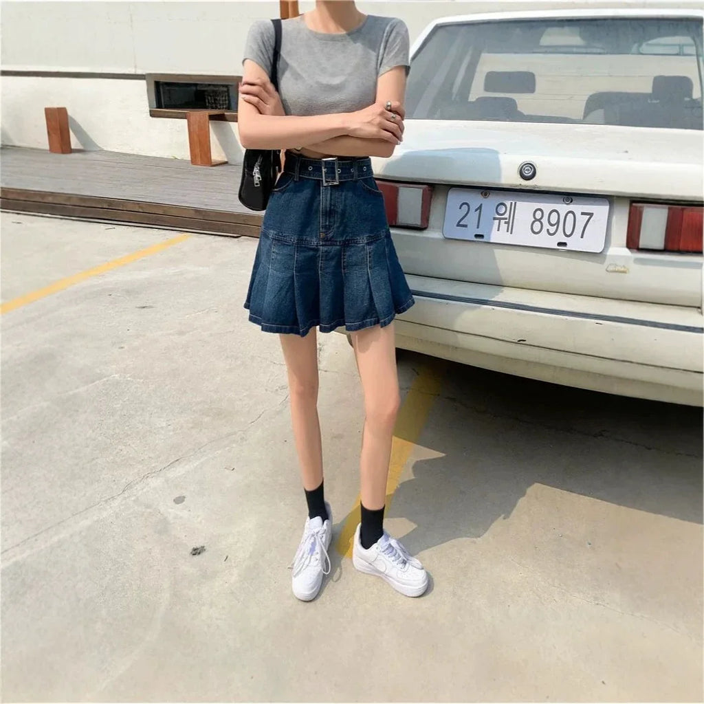 Spicy Girl Denim Half Skirt Women's Summer 2026 INS New Korean Retro High Waist Slim A-Line Pleated Short Skirt Trendy