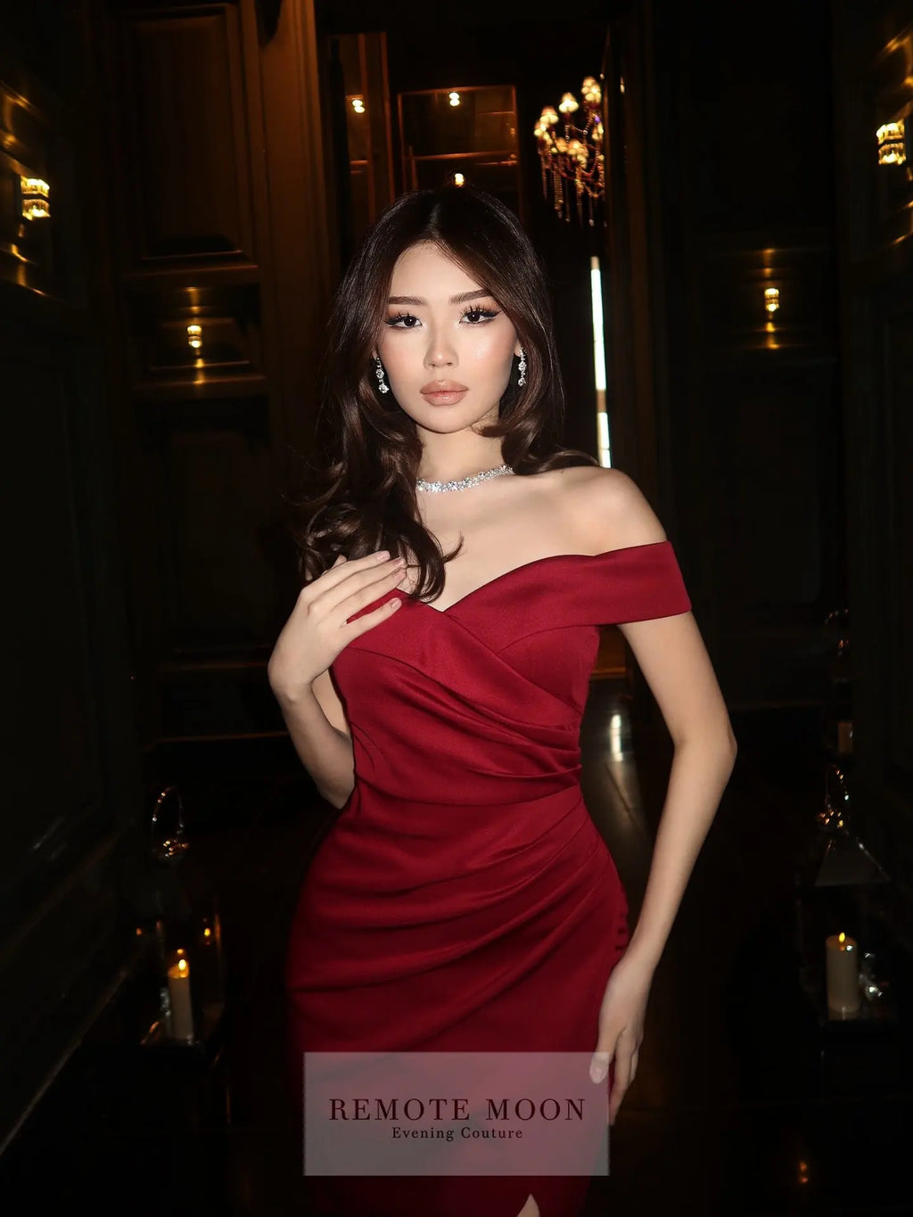 Remote Moon Elegant Red Off Shoulder Deep V-Neck Mermaid Evening Dress with Slit Arabic Wedding Guest Prom Gown Customized MN339