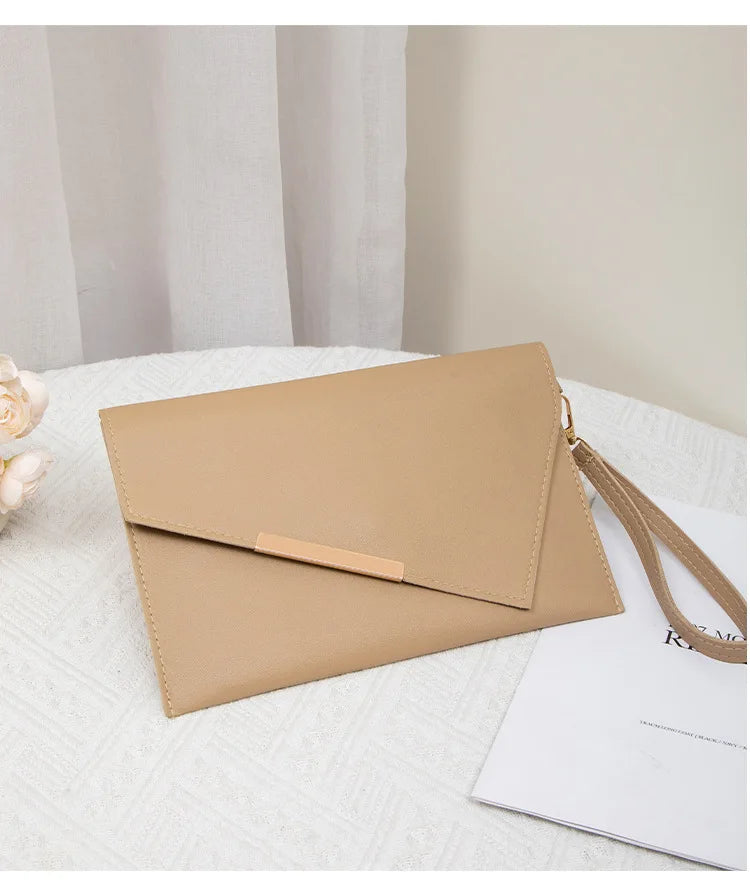 Fashion High-end Women Envelope Bag Luxury Clutch Purse Early Spring New Style All-match Small Bag