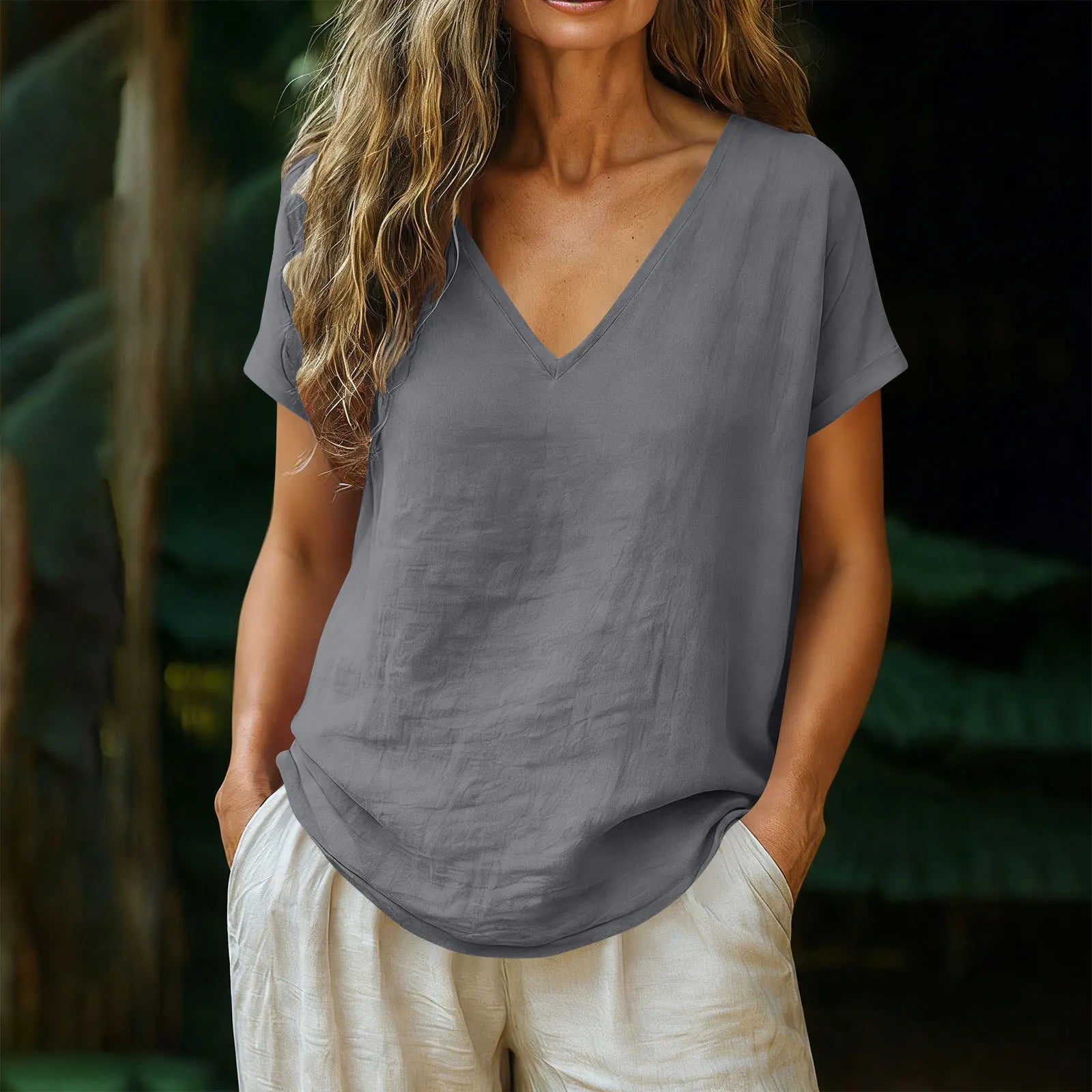 New summer product of 2026, simple and sleeveless top with fashionable metal ring design, solid color slimming vest top