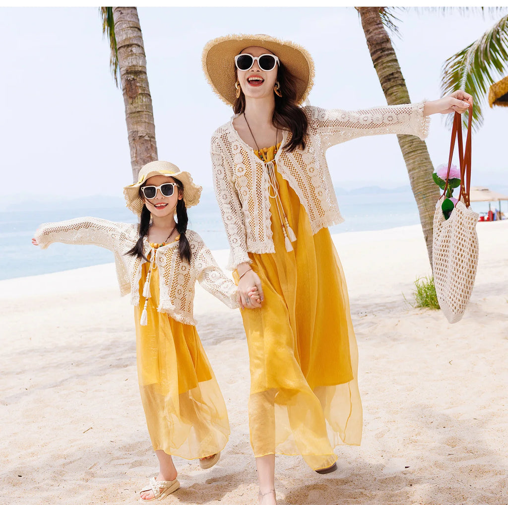 Vacation Family Matching Outfit Beach Mother‑Daughter Girls Yellow Maxi Dress Father‑Son Tops Shorts Sets Holiday Couple Clothes