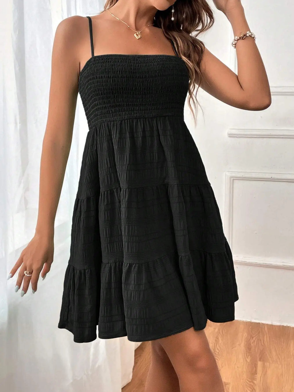 Women's Fashion Spaghetti Strap Smocked Bustier Mini Dress Blue Ruffled Tiered Swing Dress Summer Casual Vacation Beach Wear