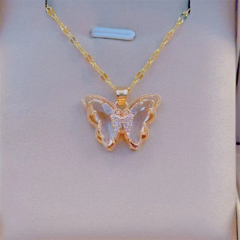 Fashionable European and American Micro-inlaid Cute Butterfly Necklace Classic Retro Light Luxury Stainless Steel Clavicle Chain