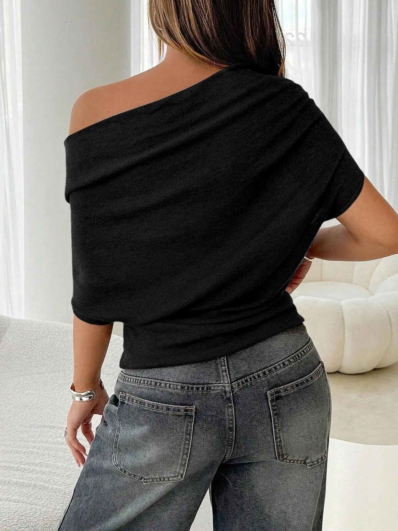 Women's Fashion Sexy Hot Girl One Shoulder T-Shirt 2026 Summer New Slim Bat Sleeve Solid Color Versatile Top T-Shirt Female