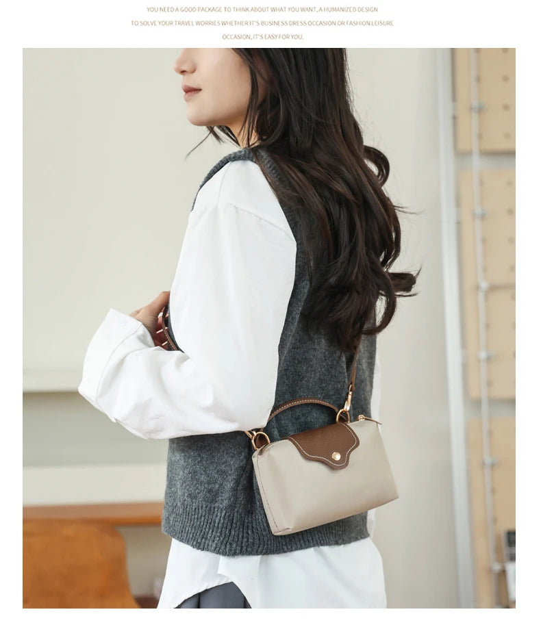Fashionable and trendy one-shoulder bag, retro crossbody bag, simple and elegant small square bag for women.