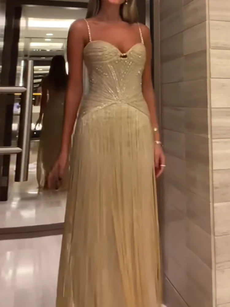 Fashion Backless Slim Fit Evening Gown Shiny Sequined High Waist Women Long Dress Sexy Wrap Chest Sleeveless Hollow Tassel Dress